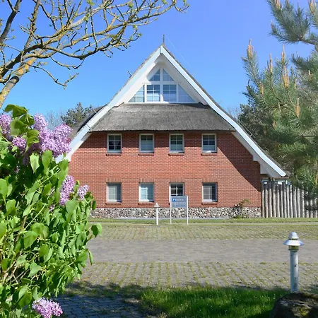 Apartament Am Gutspark Drankse Sonnendistel Dranske